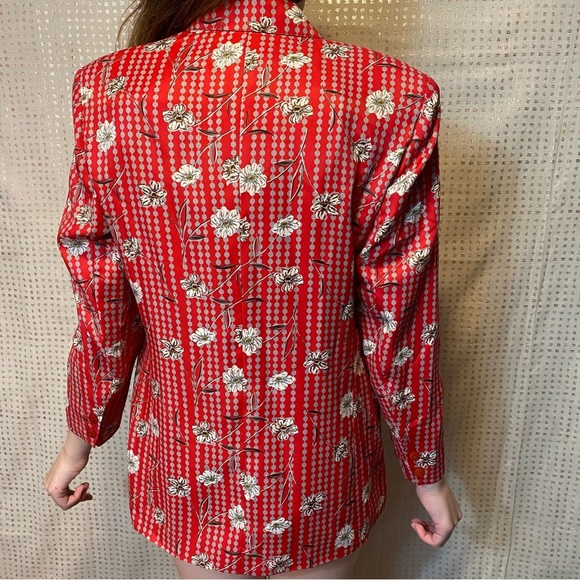 La Lisette Red Blazer Floral & Grey Dots Pinstripes - Picture 9 of 10
